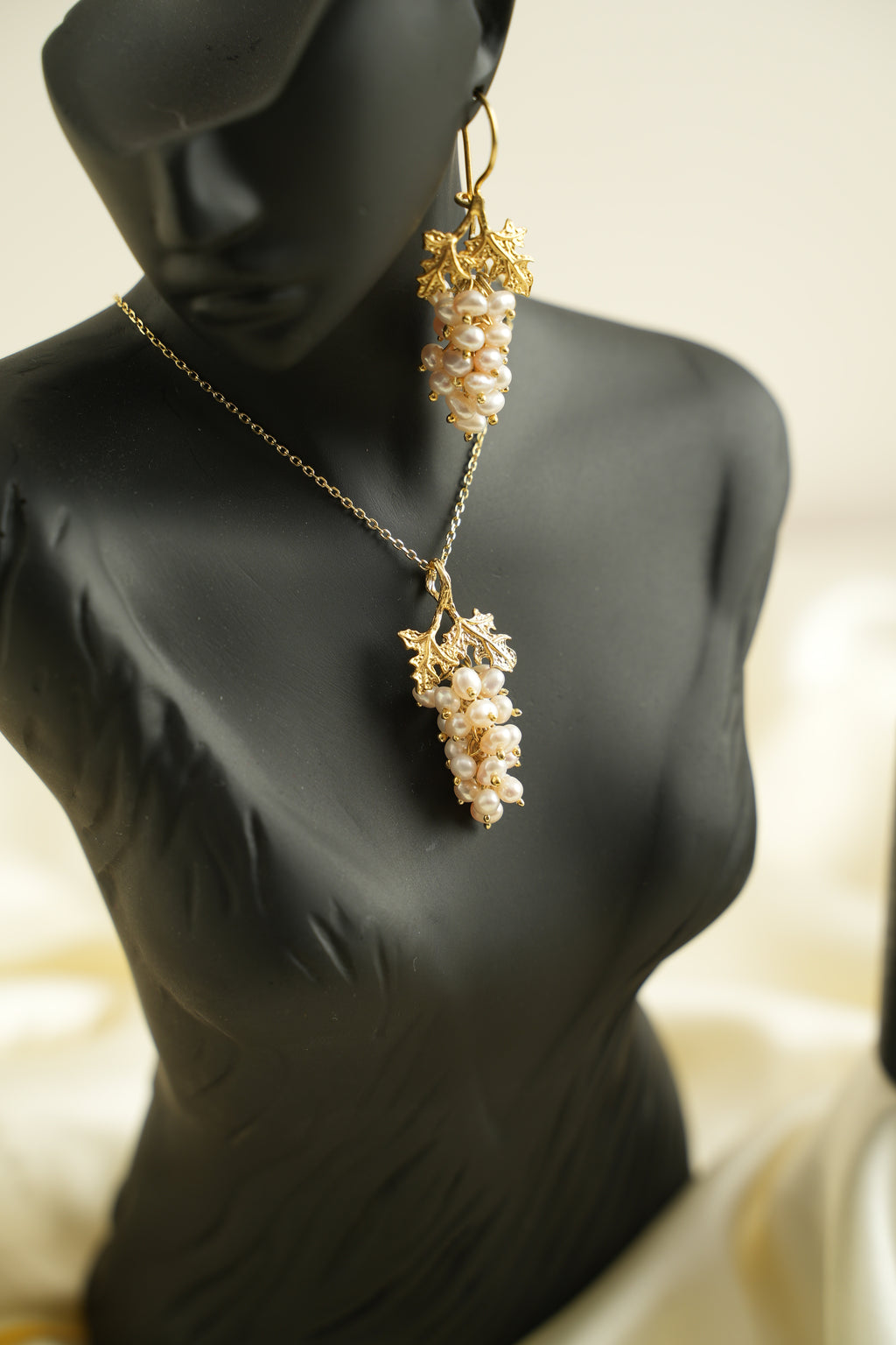 ÜZÜM SALKIMI ALTIN YALDIZLI GÜMÜŞ SET - ROSE 106